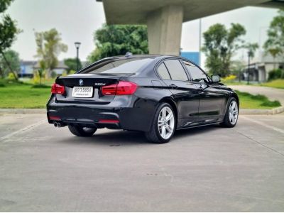 2017 BMW SERIES 3, 320d M SPORT โฉม F30 สีดำ เกียร์ออโต้ รูปที่ 5